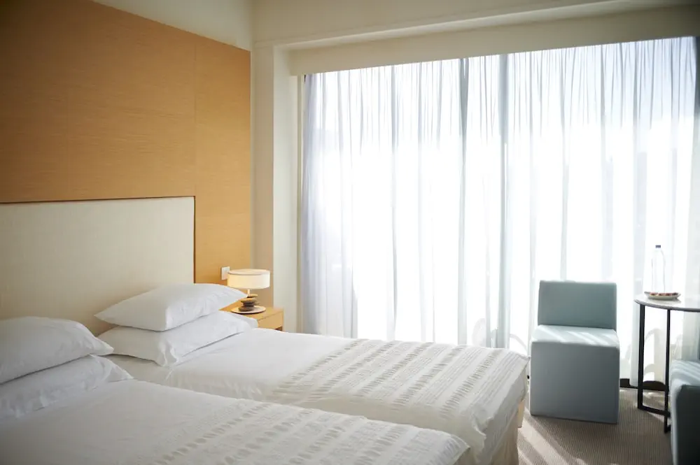 HOTEL: Capo Bay Hotel