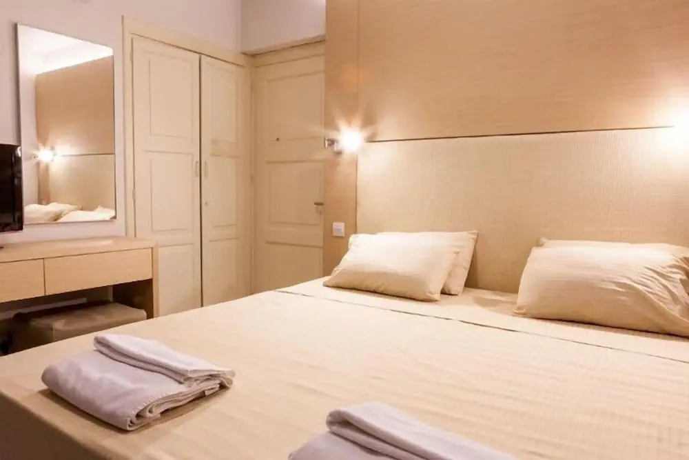 HOTEL: Capo Bay Hotel