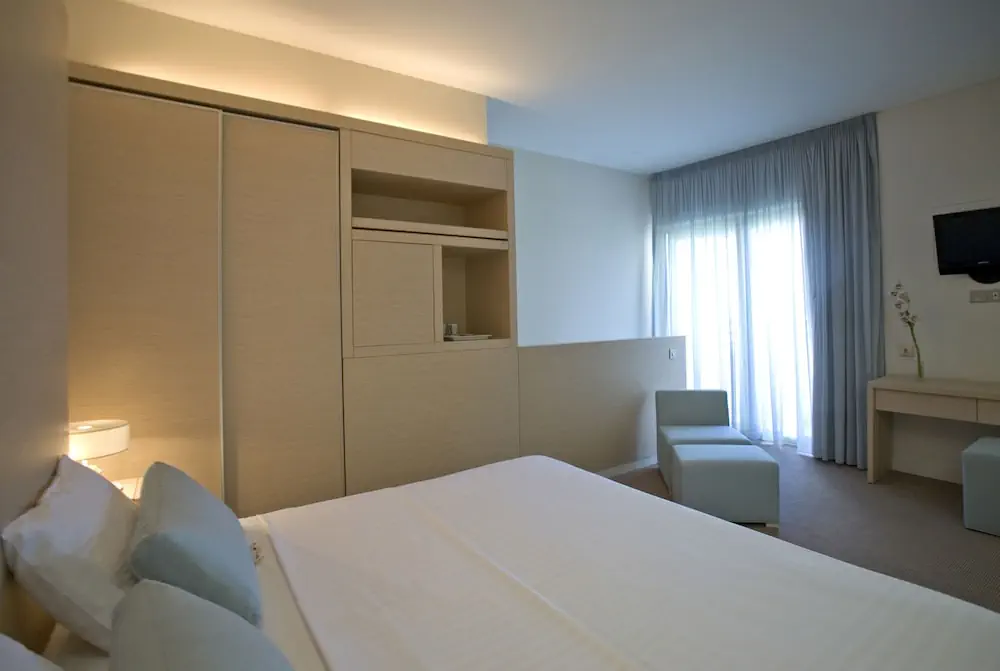 HOTEL: Capo Bay Hotel