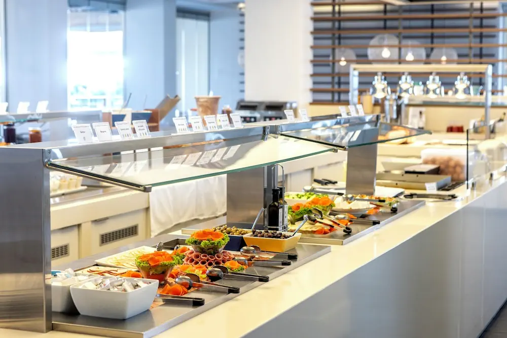 HOTEL: Capo Bay Hotel