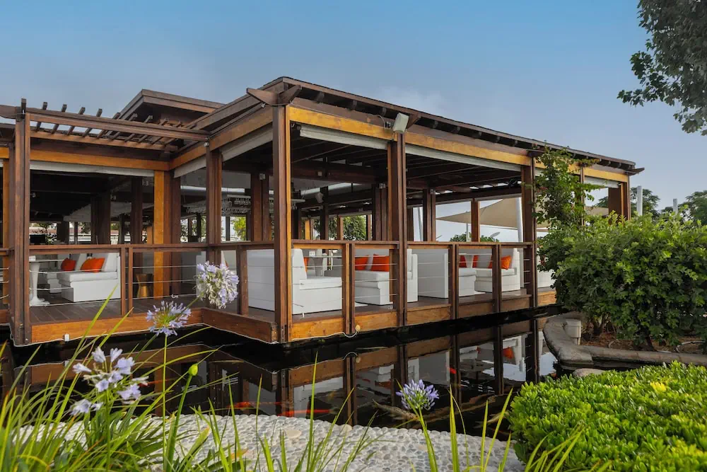 HOTEL: Capo Bay Hotel