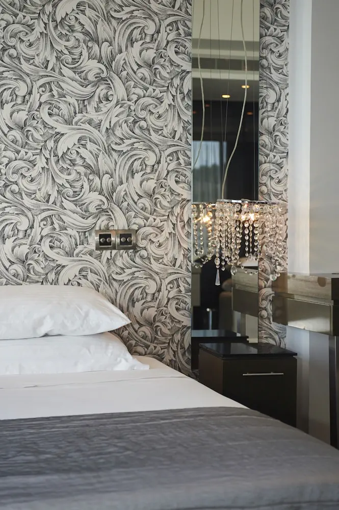 HOTEL: Capo Bay Hotel