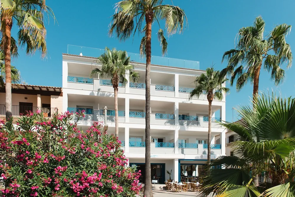 HOTEL: Hotel Honucai