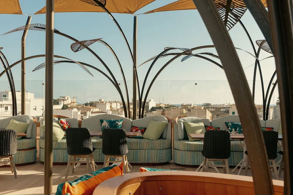 HOTEL: Hotel Honucai