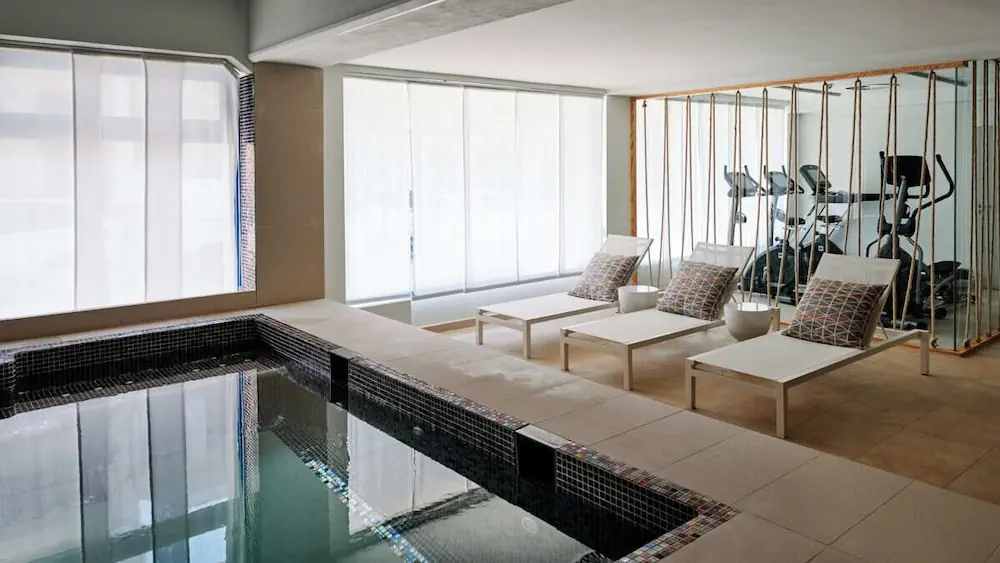 HOTEL: Hotel Honucai