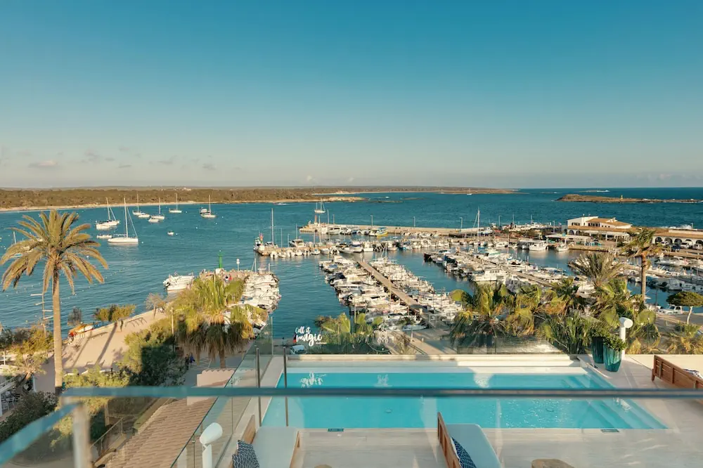 HOTEL: Hotel Honucai