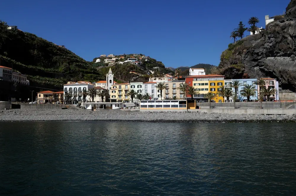 HOTEL: Enotel Sunset Bay