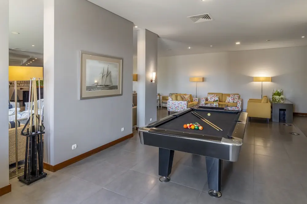 HOTEL: Enotel Sunset Bay