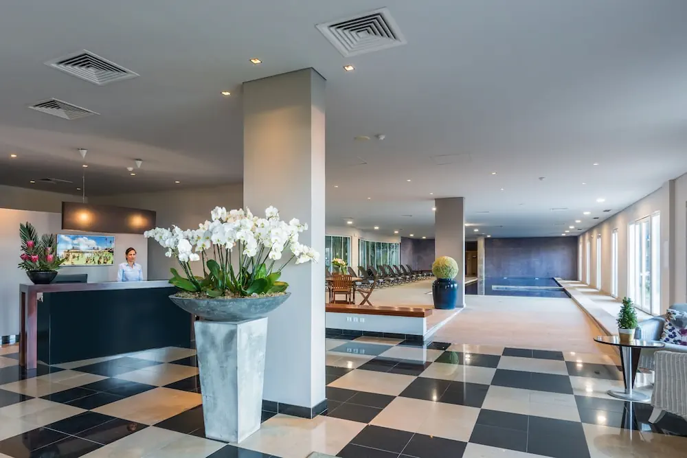 HOTEL: Enotel Sunset Bay