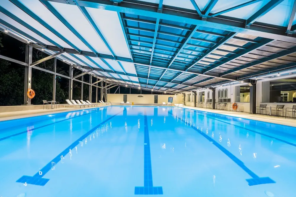 HOTEL: Apollo Beach