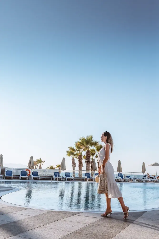 HOTEL: Arina Beach Resort