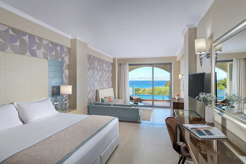 HOTEL: Atrium Platinum Luxury Resort Hotel and Spa