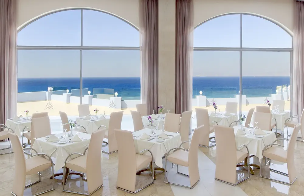 HOTEL: Atrium Platinum Luxury Resort Hotel and Spa