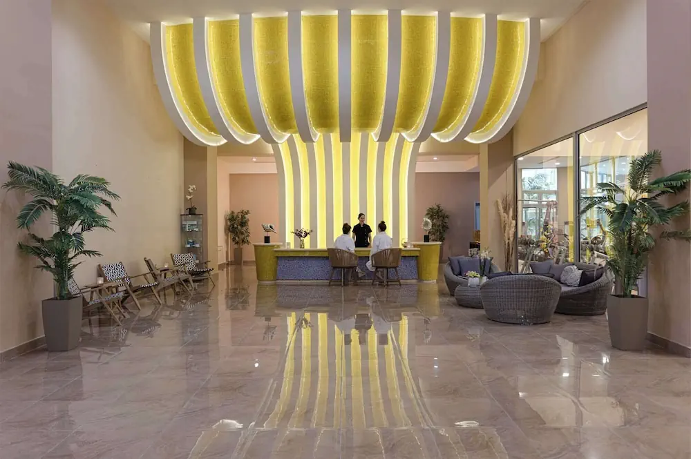 HOTEL: Atrium Platinum Luxury Resort Hotel and Spa