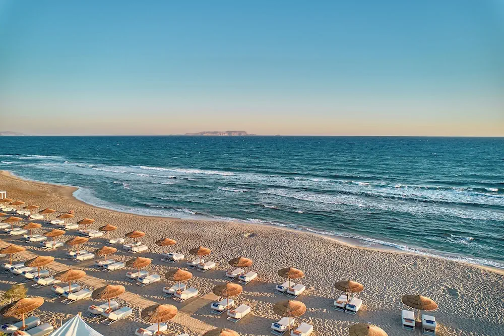 HOTEL: Paralos Kosta Alímia