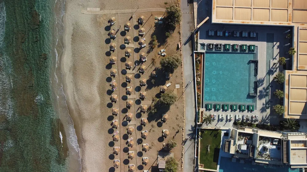 HOTEL: Paralos Kosta Alímia