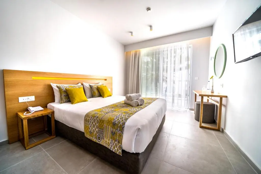 HOTEL: Adele Beach Hotel