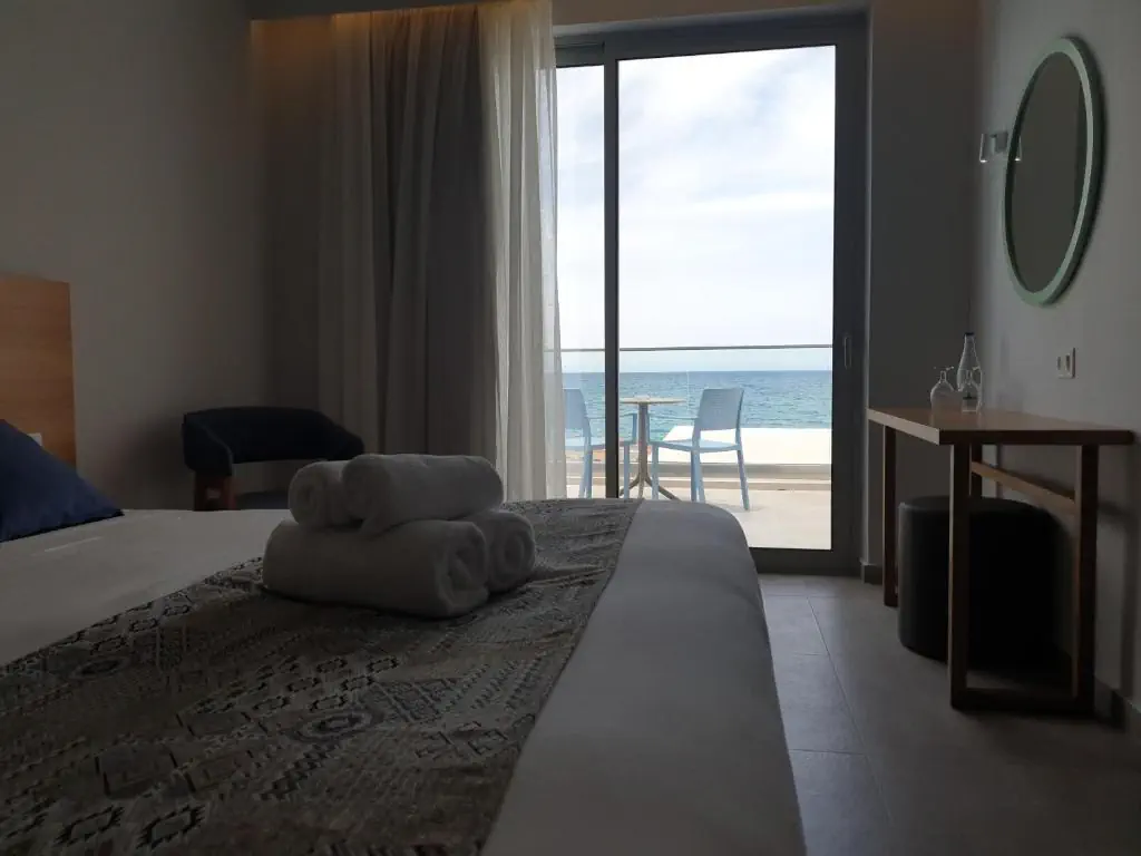 HOTEL: Adele Beach Hotel