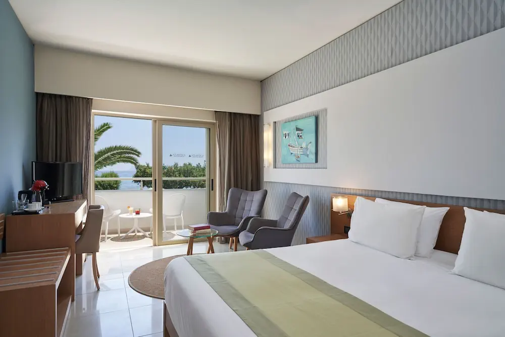 HOTEL: Atlantica Amalthia Beach Hotel – Adults only