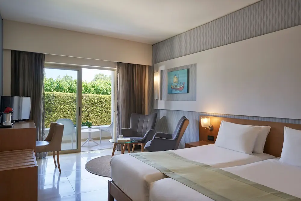 HOTEL: Atlantica Amalthia Beach Hotel – Adults only
