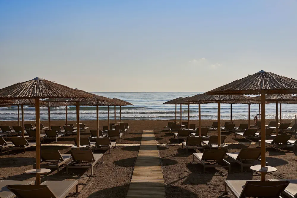 HOTEL: Atlantica Amalthia Beach Hotel – Adults only