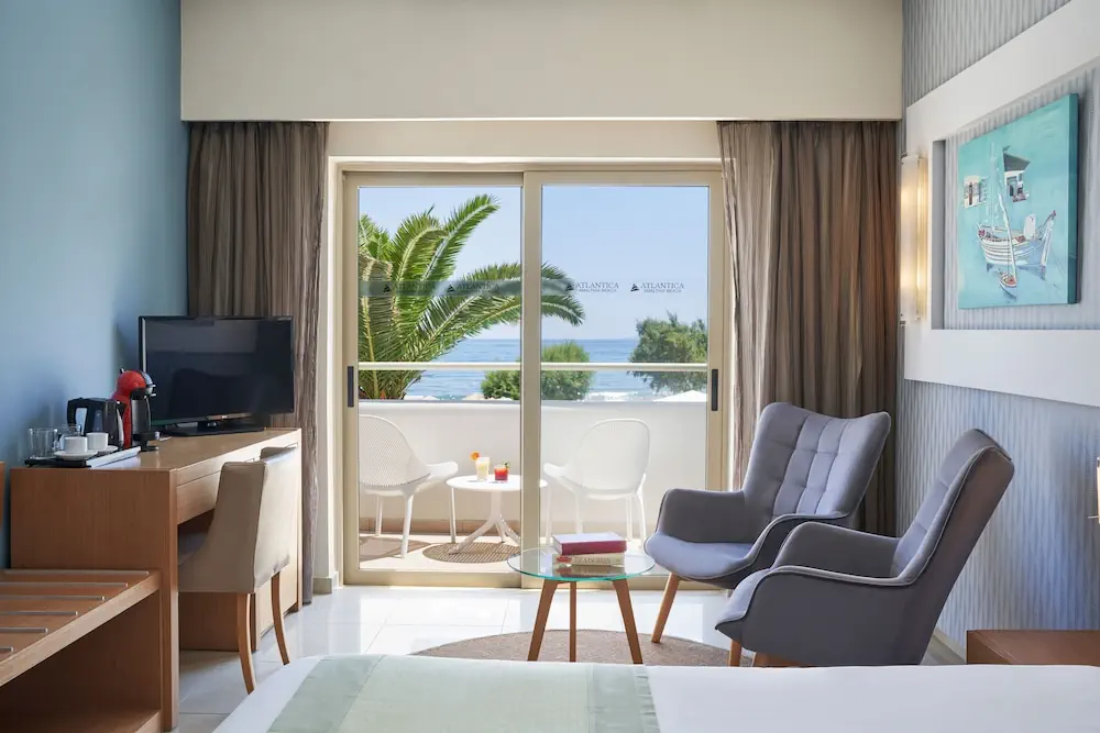 HOTEL: Atlantica Amalthia Beach Hotel – Adults only