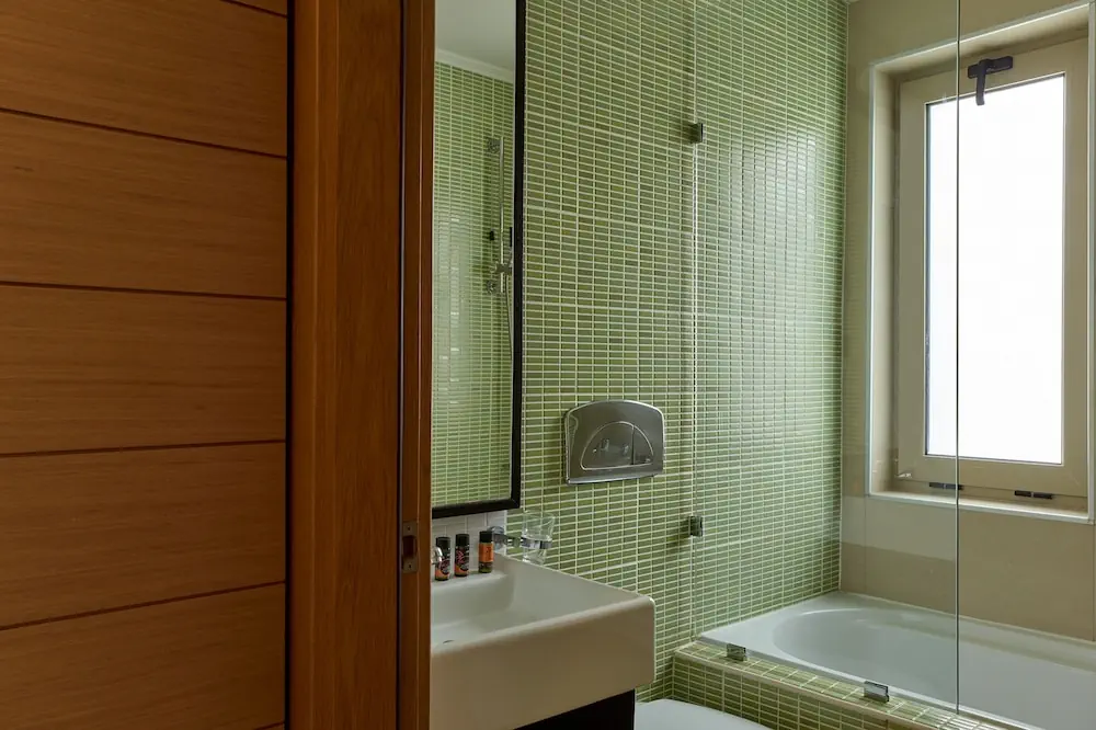 HOTEL: Atlantica Amalthia Beach Hotel – Adults only
