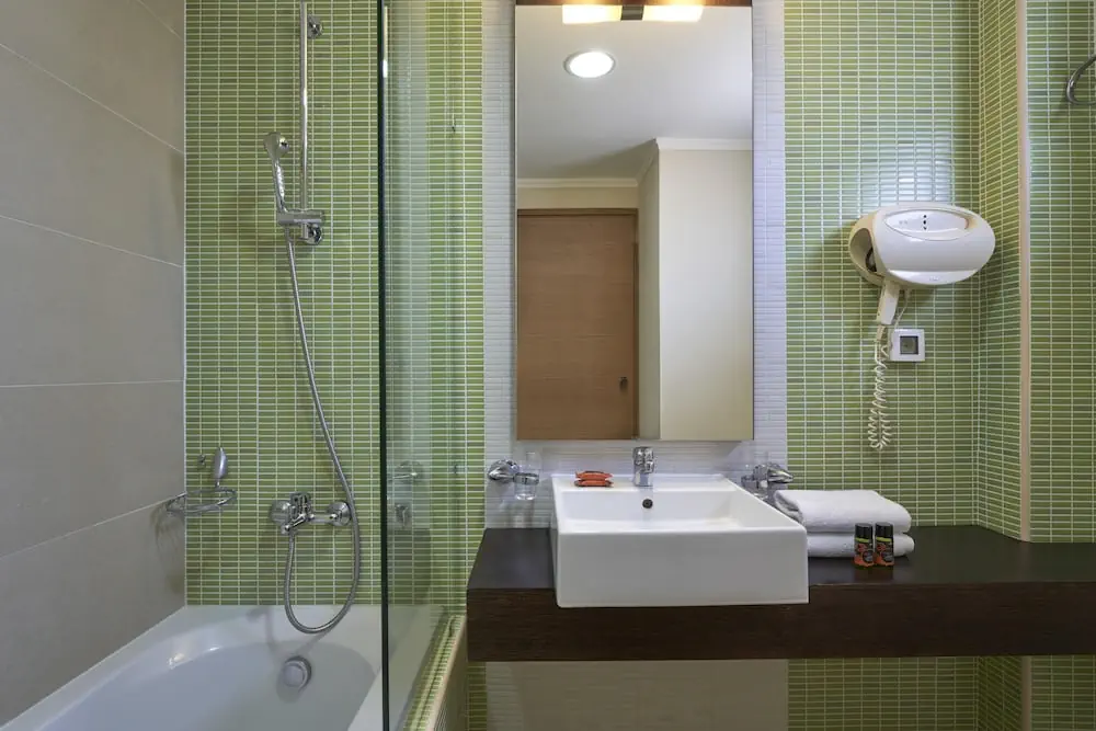 HOTEL: Atlantica Amalthia Beach Hotel – Adults only