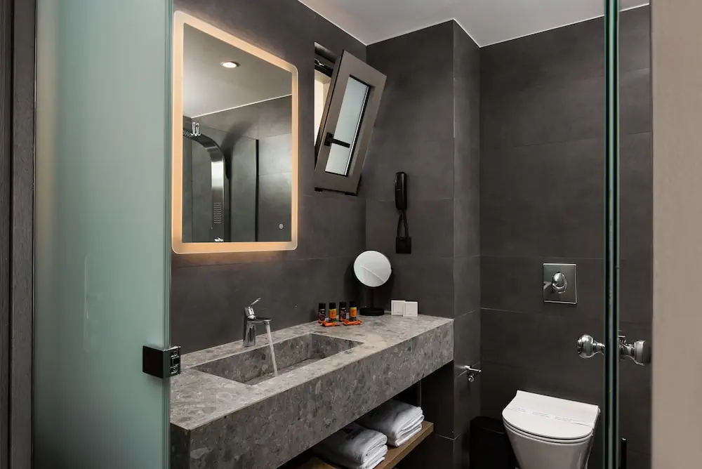 HOTEL: Atlantica Amalthia Beach Hotel – Adults only