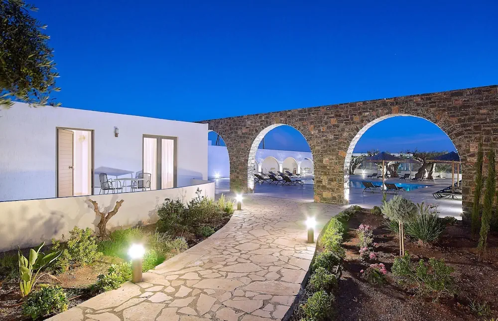 Coriva Beach Hotel & Bungalows photo 2