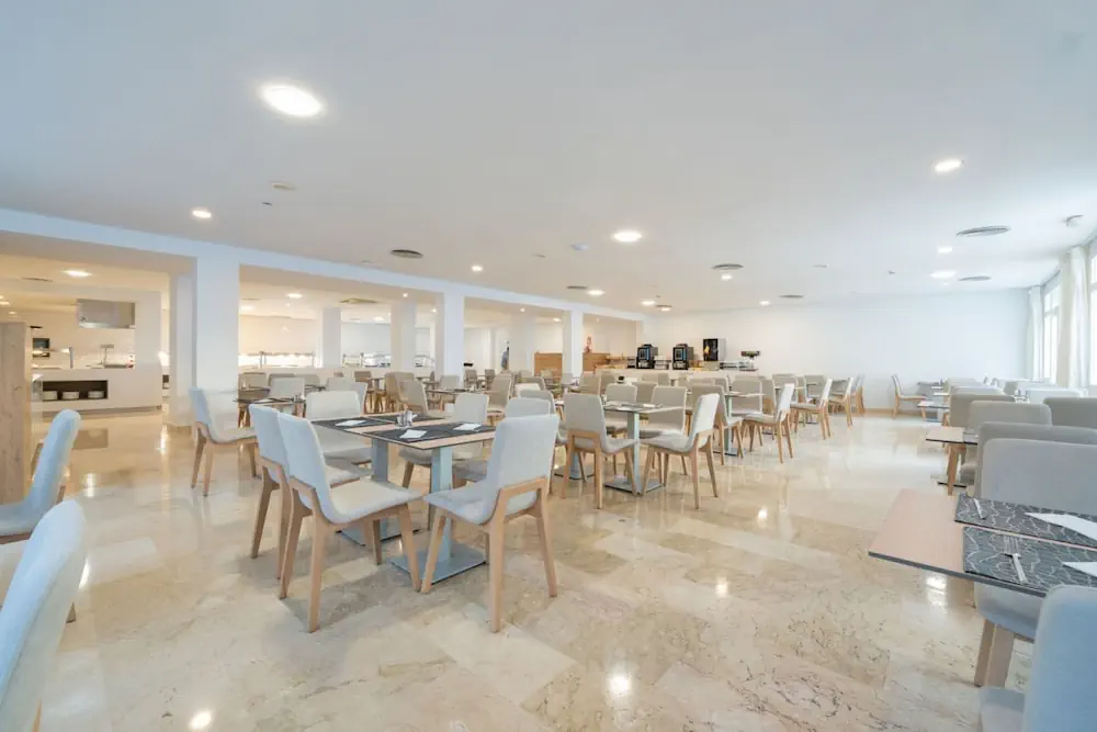 HOTEL: Globales Isabel