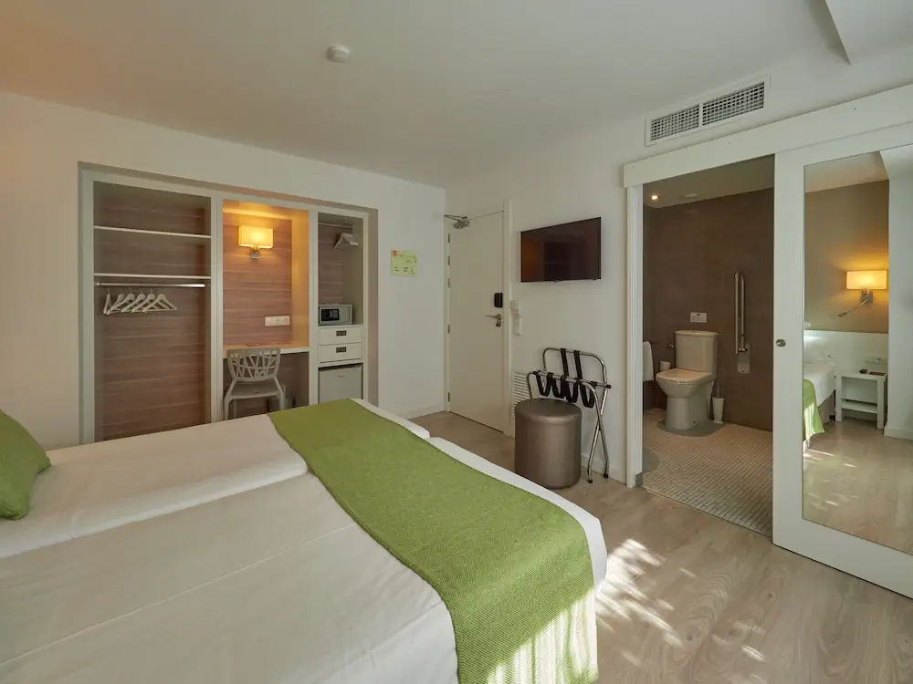 HOTEL: BQ Amfora Beach Hotel - Adults Only