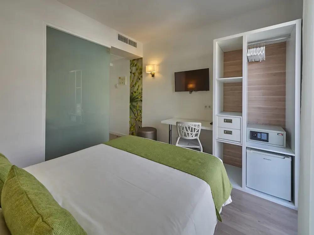 HOTEL: BQ Amfora Beach Hotel - Adults Only