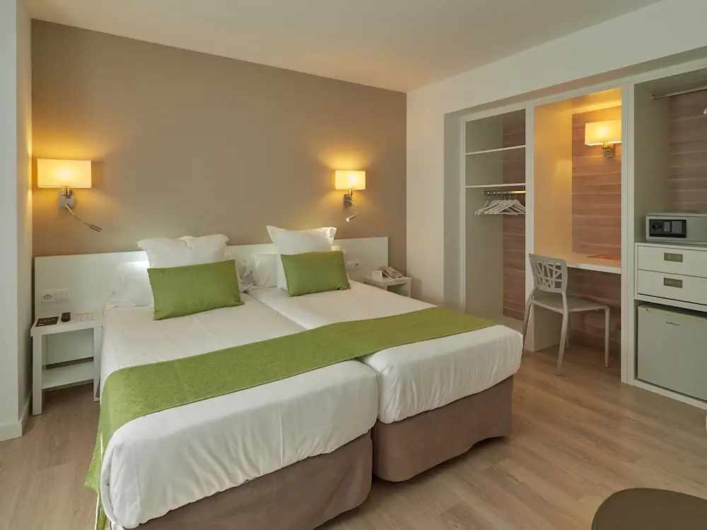 HOTEL: BQ Amfora Beach Hotel - Adults Only