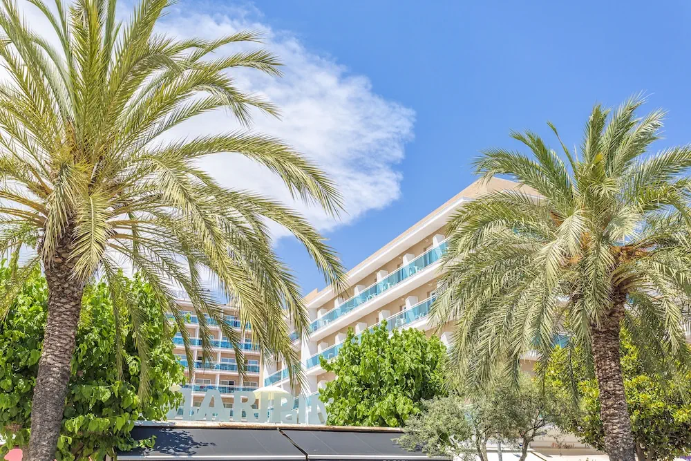 HOTEL: ALEGRIA Maripins