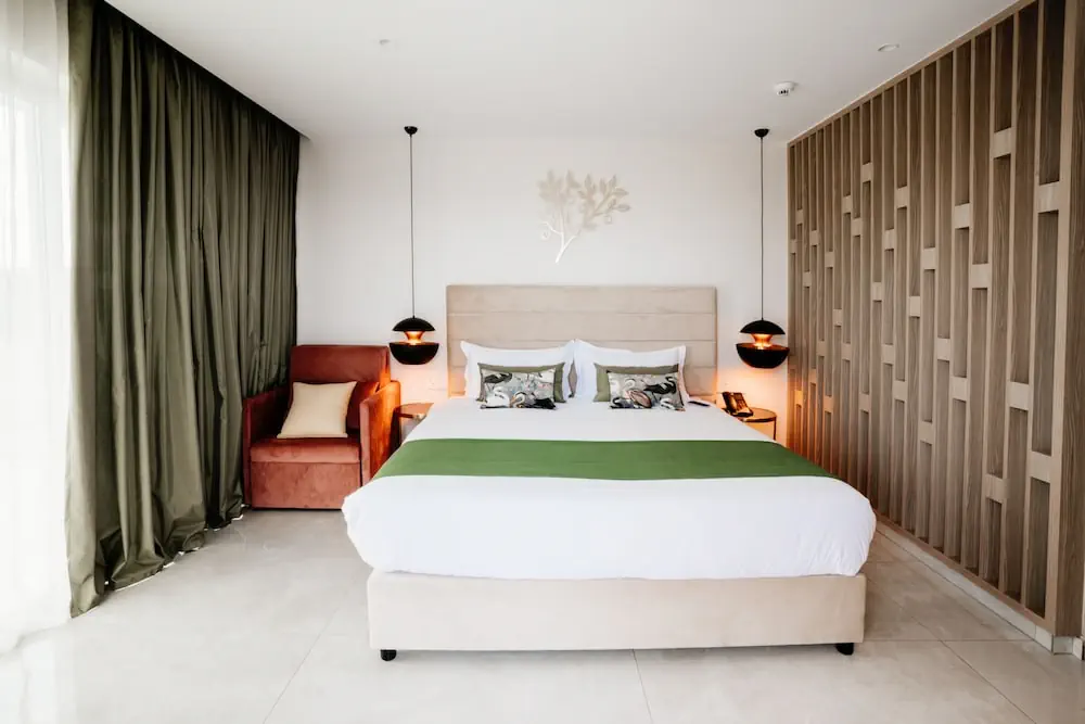 HOTEL: At Herbal Boutique Hotel and Spa