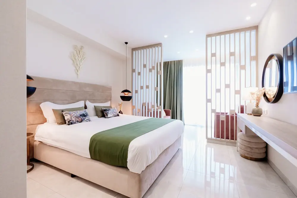 HOTEL: At Herbal Boutique Hotel and Spa