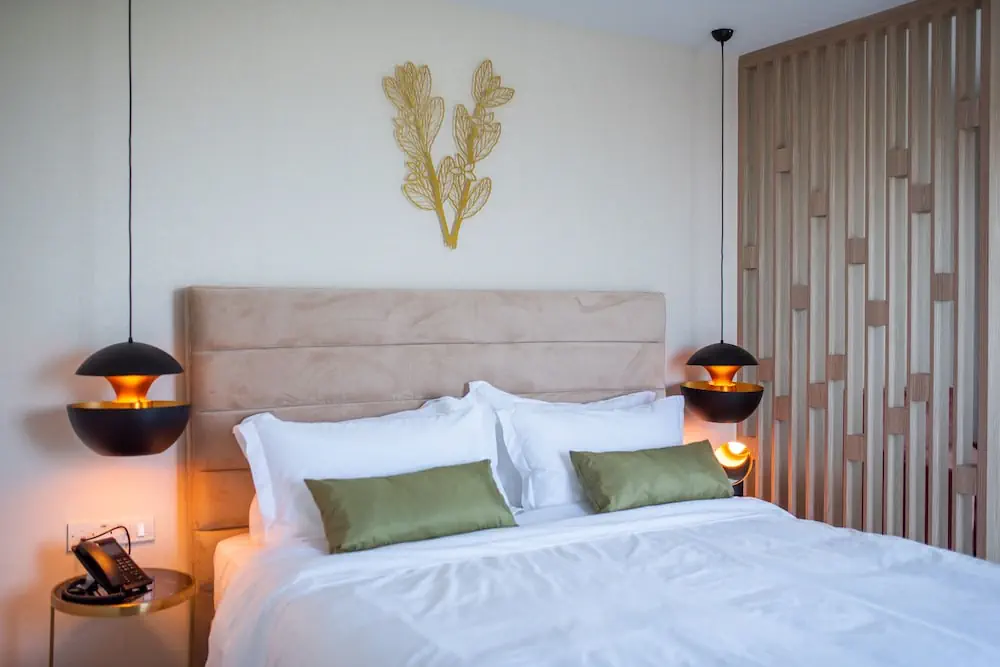 HOTEL: At Herbal Boutique Hotel and Spa
