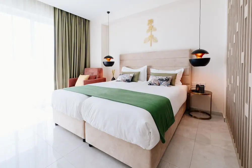 HOTEL: At Herbal Boutique Hotel and Spa