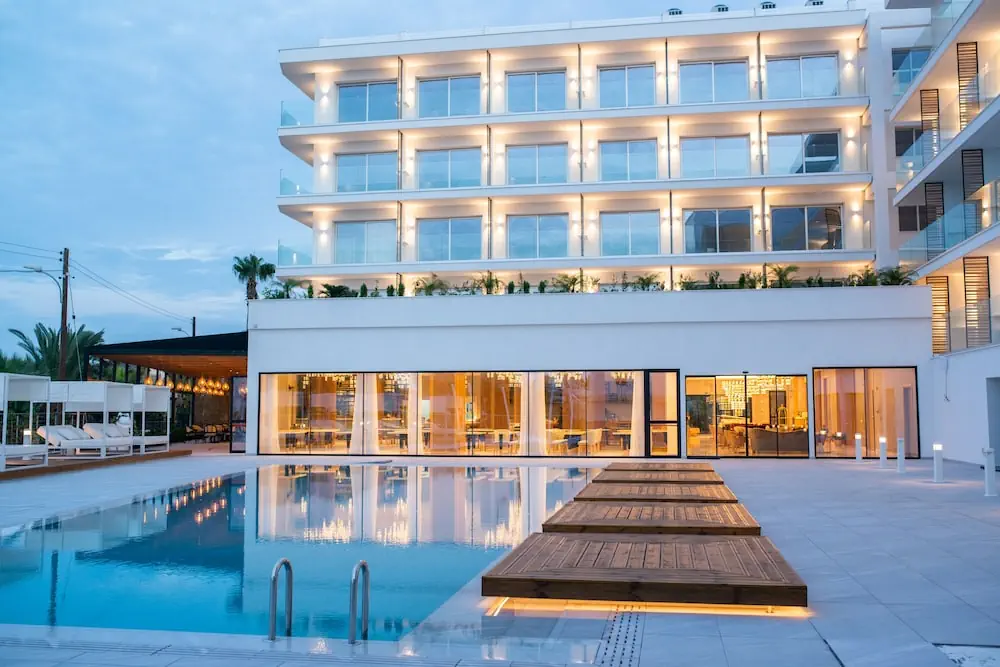 HOTEL: At Herbal Boutique Hotel and Spa