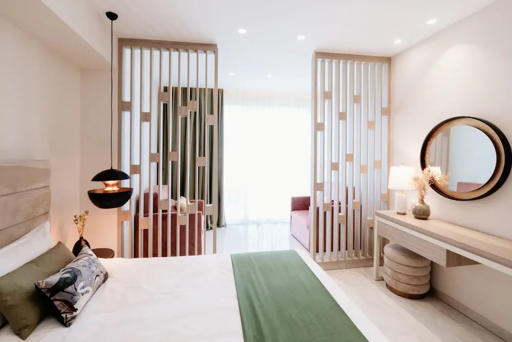 HOTEL: At Herbal Boutique Hotel and Spa