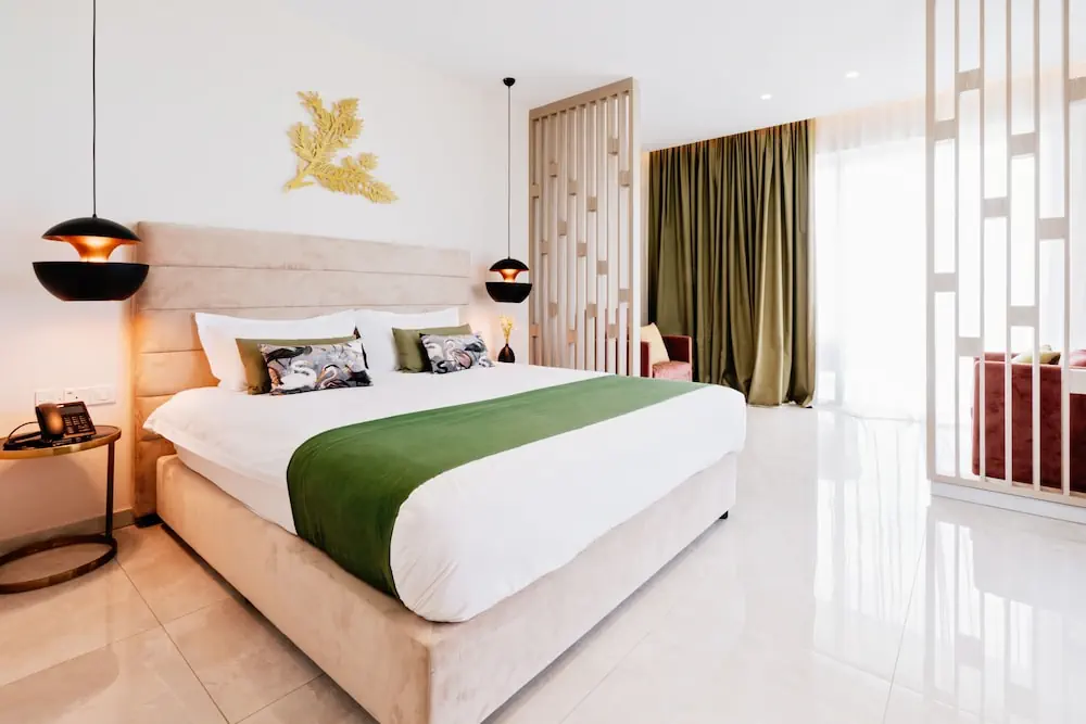 HOTEL: At Herbal Boutique Hotel and Spa
