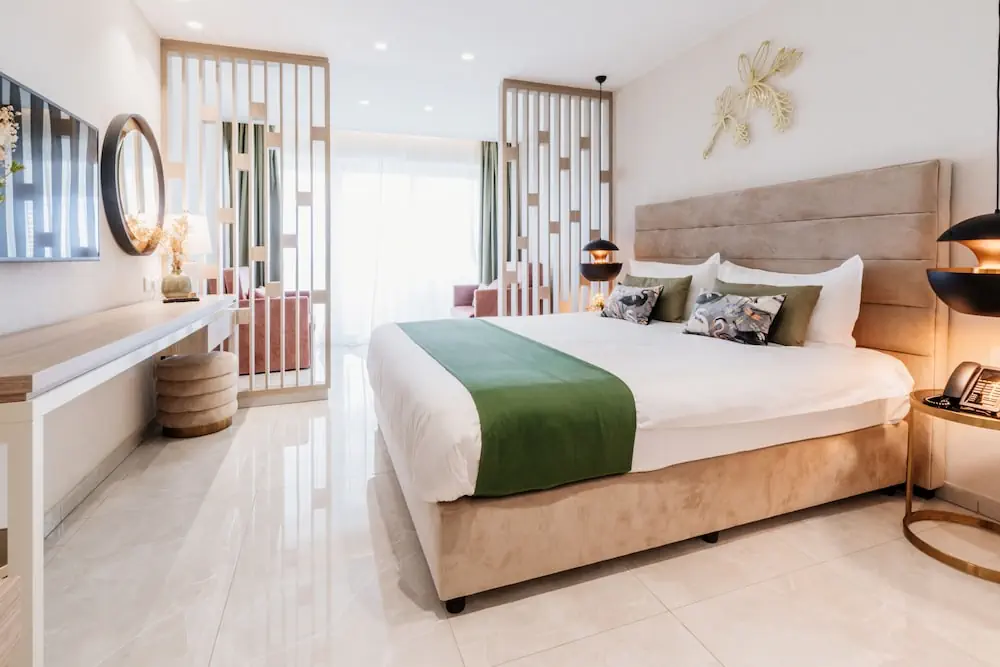 HOTEL: At Herbal Boutique Hotel and Spa