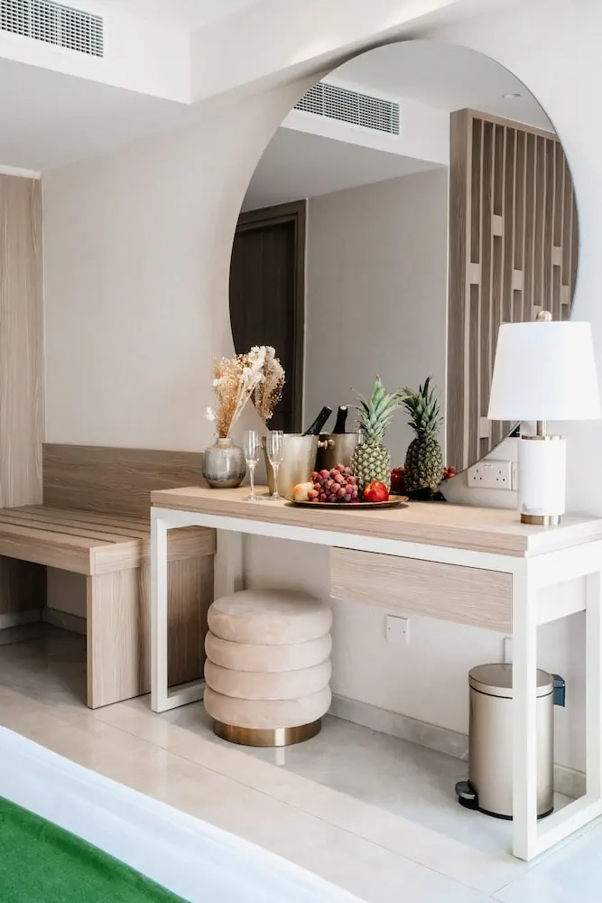 HOTEL: At Herbal Boutique Hotel and Spa