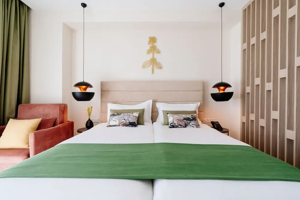 HOTEL: At Herbal Boutique Hotel and Spa