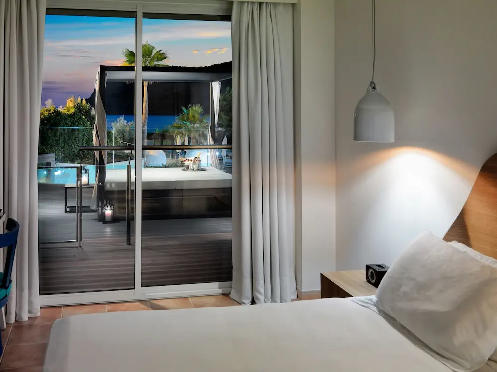 HOTEL: Boutique Hotel H10 Blue Mar - Adults Only