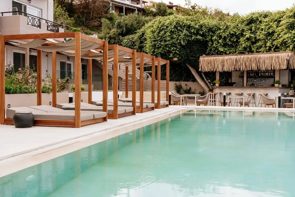 HOTEL: Irida Mindful Living