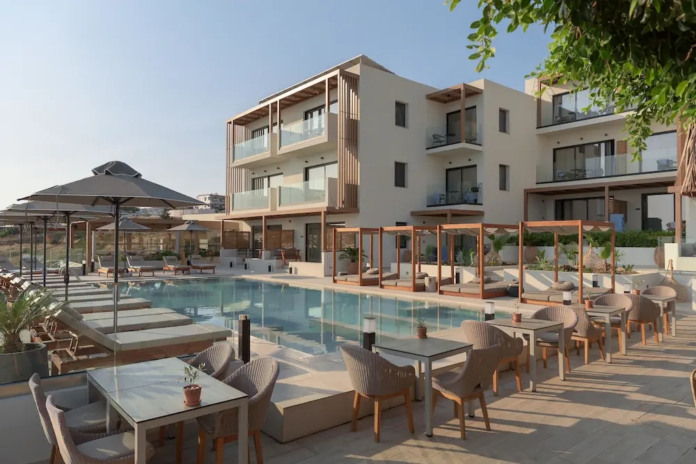 HOTEL: Irida Mindful Living