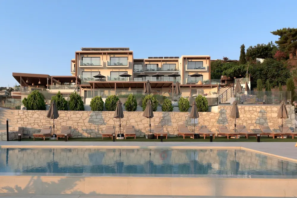 HOTEL: Irida Mindful Living