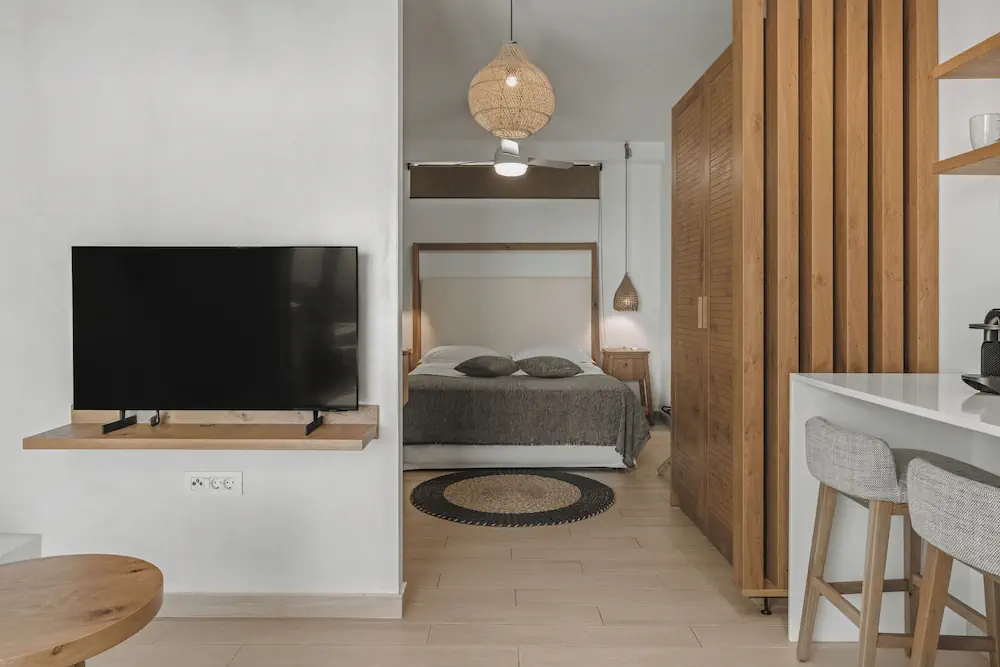 HOTEL: Irida Mindful Living